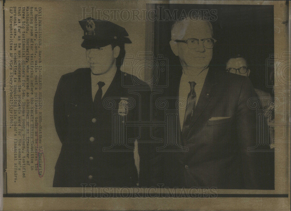 1967 Press Photo Matthew M. Moriarity testified before Senate Ethics Committee - Historic Images