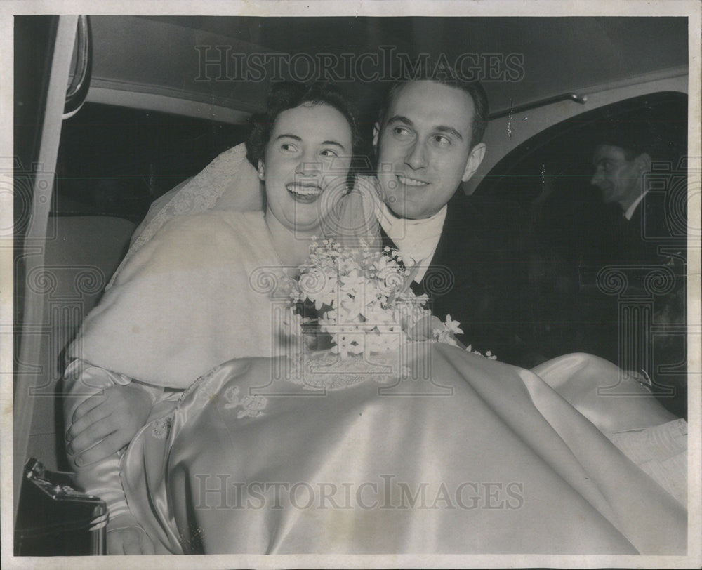 1951 Press Photo Conrad Petersen Anne Reebie Wedding - Historic Images