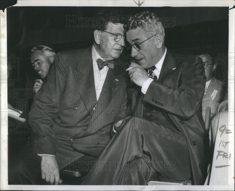 1942 Press Photo Mayor Edward J. Kelly &amp; Congressman Raymond S. McKeough - Historic Images