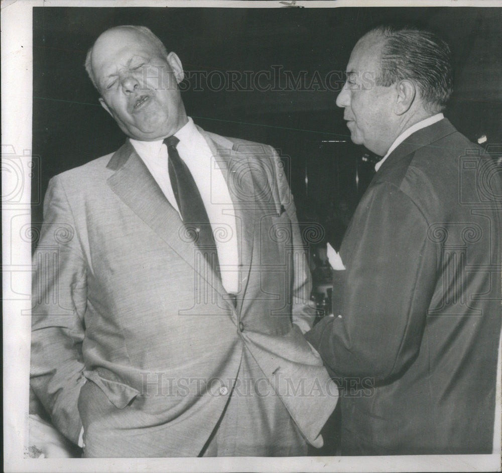 1960 Press Photo AFL0CIO President George Meany Talks With New York Mayor - Historic Images