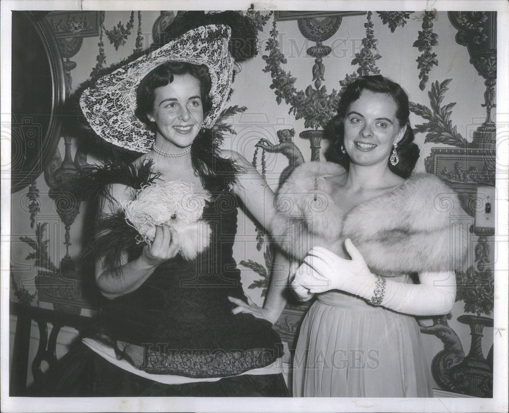 1954 Press Photo Miss Jane Haggerty and Mrs Thomas Healy - Historic Images