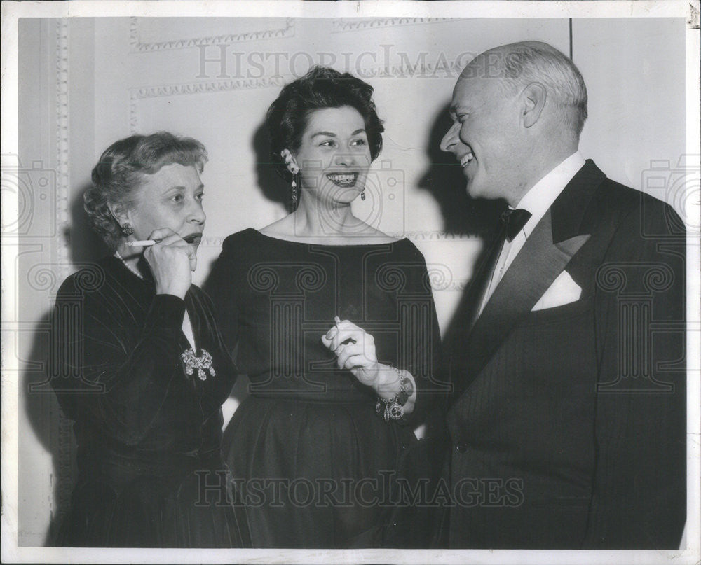 1958 Press Photo Mrs. John C. Murphy, Mrs Mary Waggoner, John C. Murphy - Historic Images