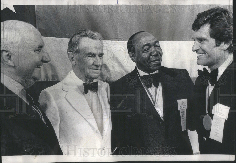 1973 Press Photo Harry Chaddick, Lowell Thomas, Sen Cecil Partee &amp; Hough O&#39;Brian - Historic Images