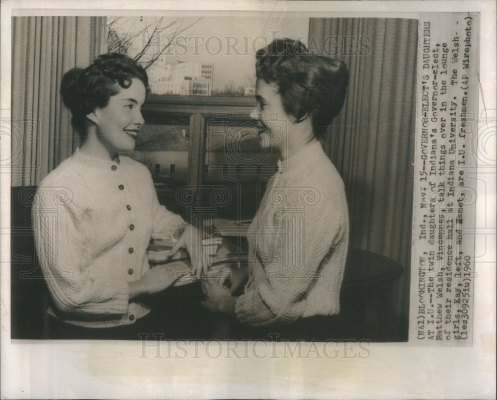 1960 Press Photo Twin daughters of Indiana Gov Matthew Welsh Kay &amp; Janet - Historic Images