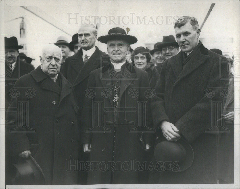 1935 Press Photo Cardinal Mac Rory Welcomed To New York - Historic Images