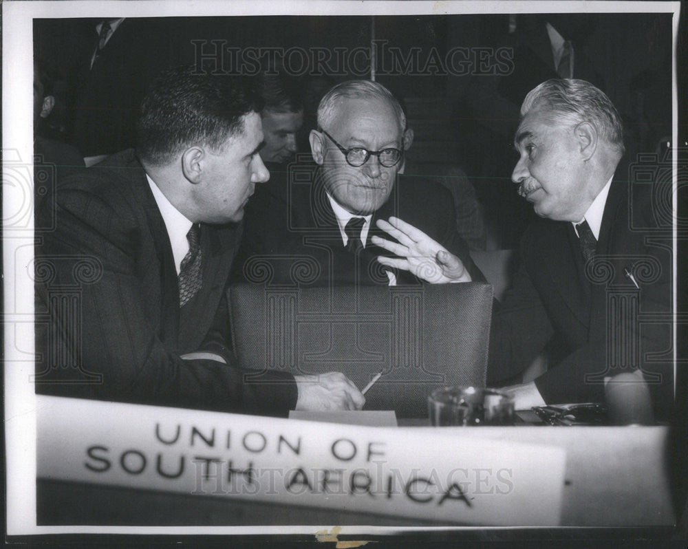 1947 Press Photo Andrei Gromyko, Andrei Vishins &amp; Dr Dmitri Manuilsky - Historic Images