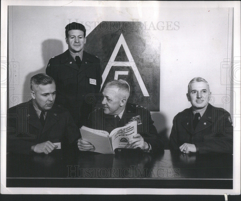 1954 Press Photo Brig Gen. Daniel J Manning, Lt Gen Kean, Col Francois M Baldwin - Historic Images