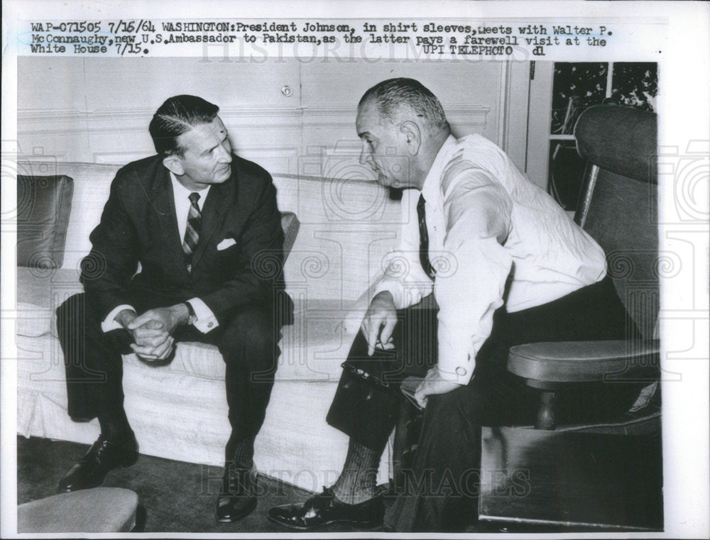 1954 Press Photo president Johnson Walter P. mcconnaughy Us ambassador - Historic Images