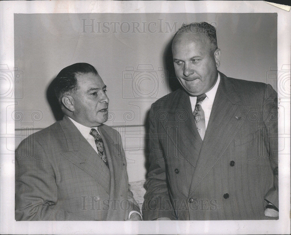 1958 Press Photo Joseph Justfield Atty for Erwin Konvosky Police Chief of Cicero - Historic Images