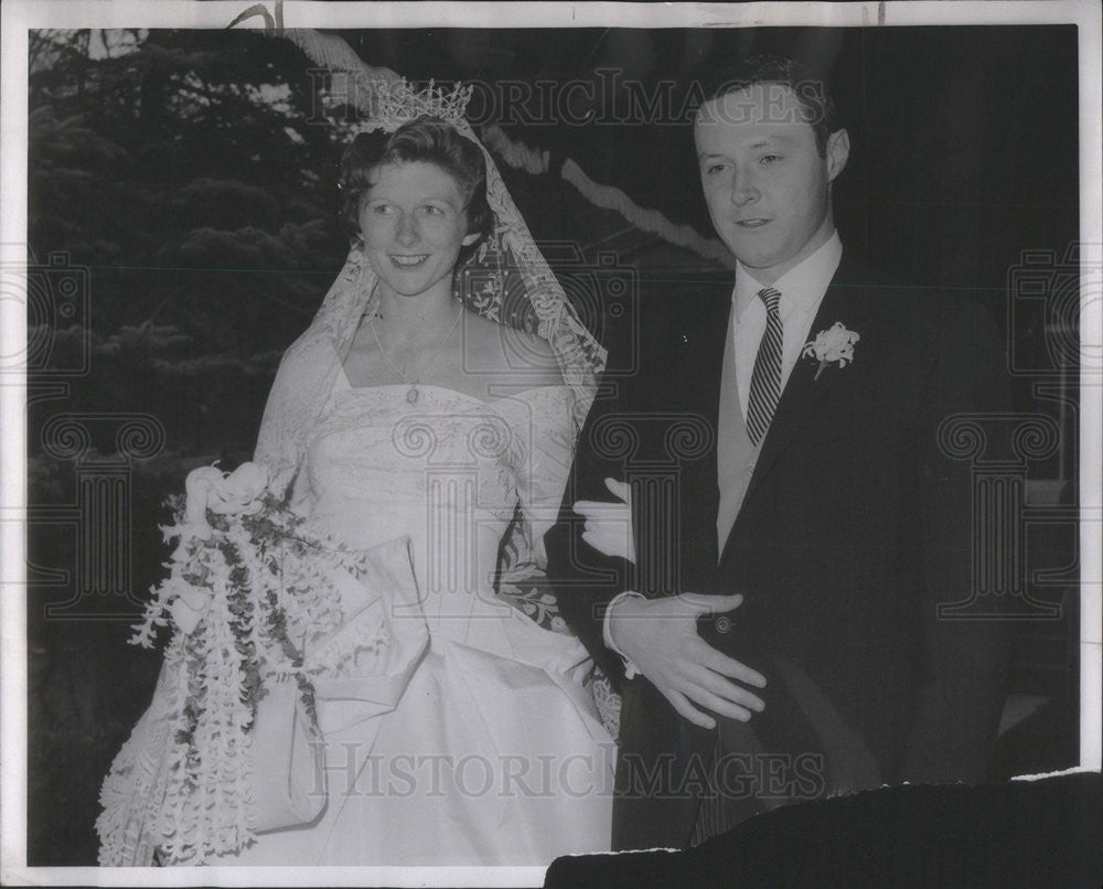 1962 Press Photo Mr John Cannon Lyons Jr weds Martha Ward McCreary - Historic Images