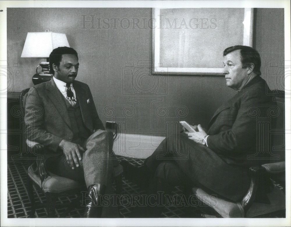 1984 Press Photo NBC Correspondent Roger Mudd Reverend Jesse Jackson - Historic Images