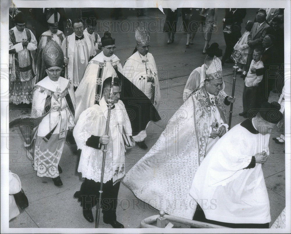 1959 Press Photo New Polish Bishop Francis Carl Rowinski Consecration Event - Historic Images