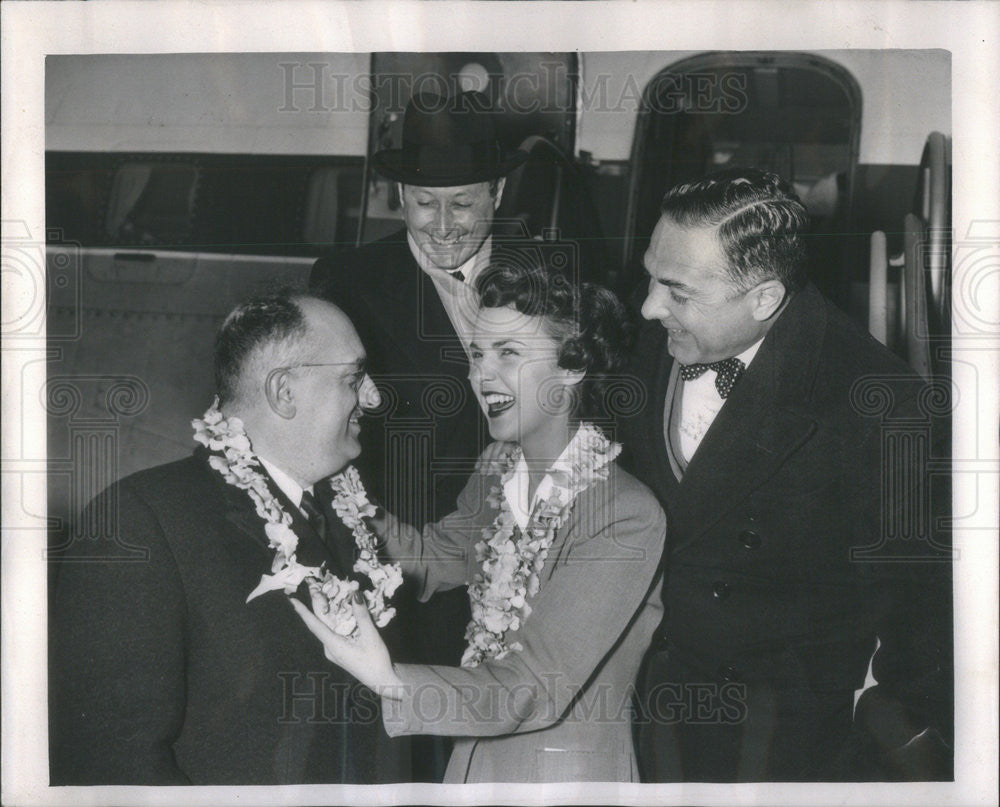 Press Photo Jean Letourneau, Jean Forkin, and Raymond Offroy Arrival at Midway - Historic Images