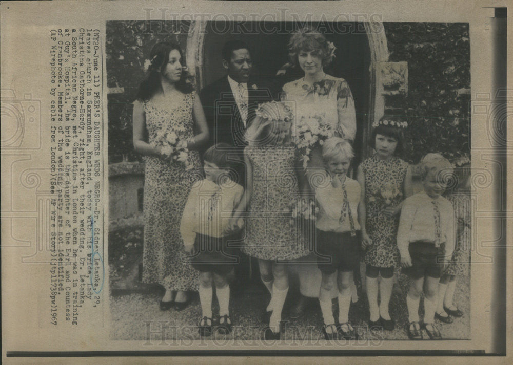 1967 Press Photo Sidney Letanka Christina Gathorne-Hardy Wedding Day London - Historic Images