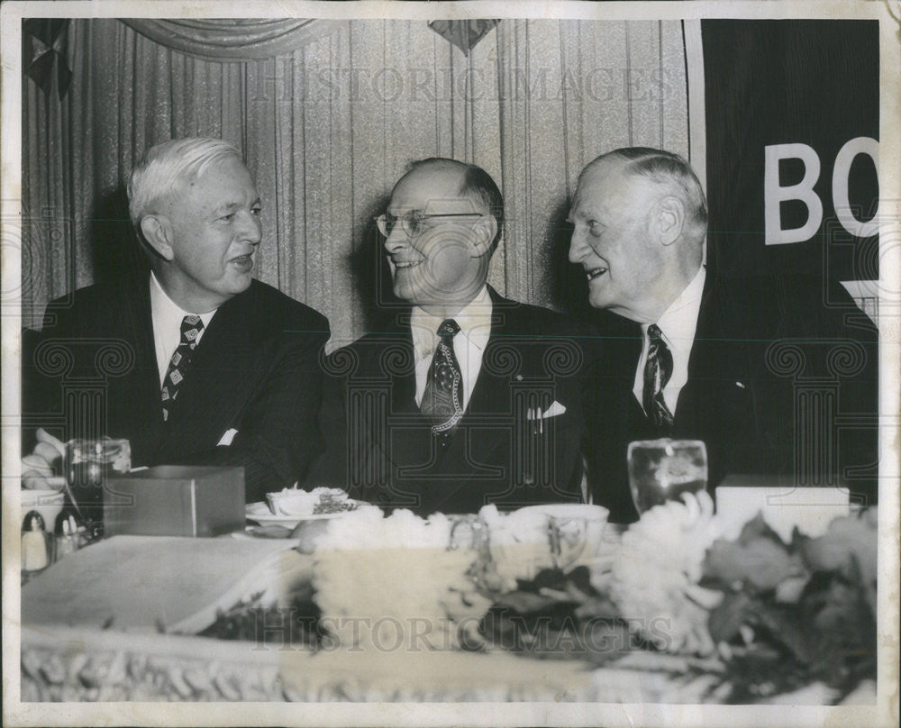 1951 Press Photo Mayor Kennelly, Irving Rudolph &amp; General Robert Wood - Historic Images