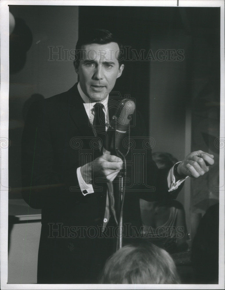 1963 Press Photo Disk Patterson Comic The Lively Ones Musical Variety Show - Historic Images