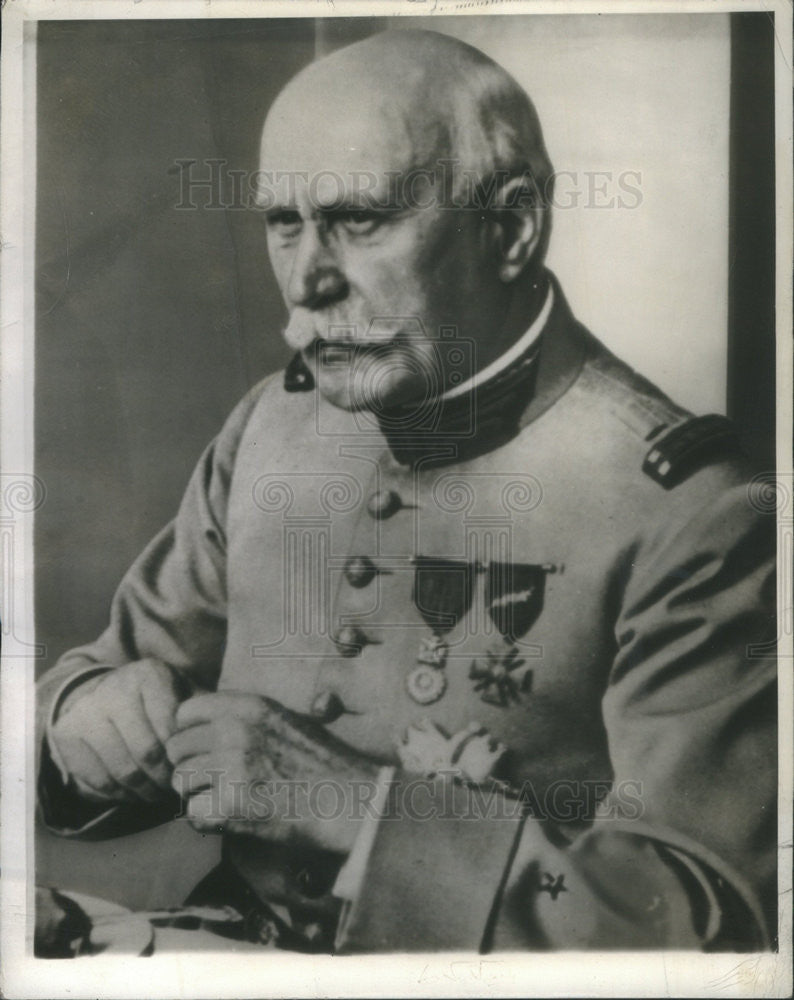 1941 Press Photo Marshal Henri Phillipe Petain France - Historic Images