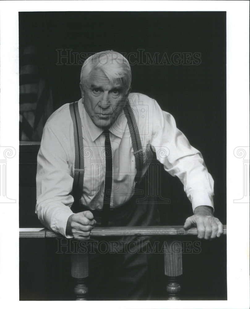 Undated Press Photo Leslie Nielsen, &quot;Clarence Darrow&quot;, Chicago Theatre - Historic Images