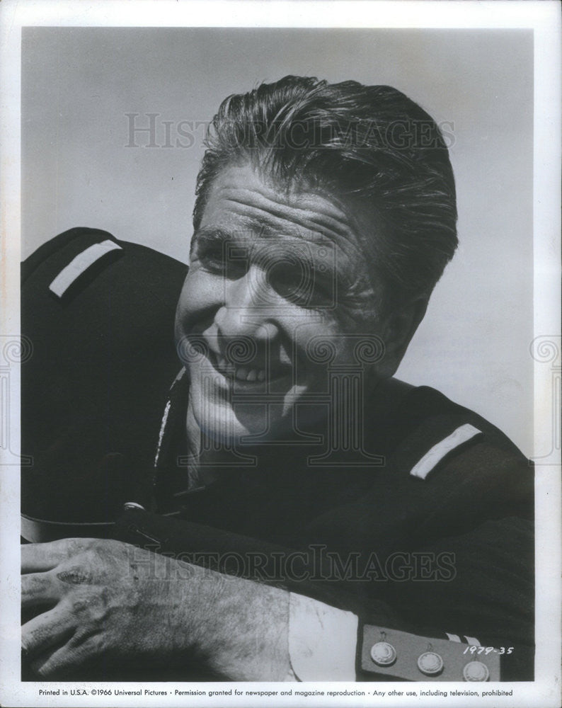 1979 Press Photo Leslie Nielsen,actor - Historic Images