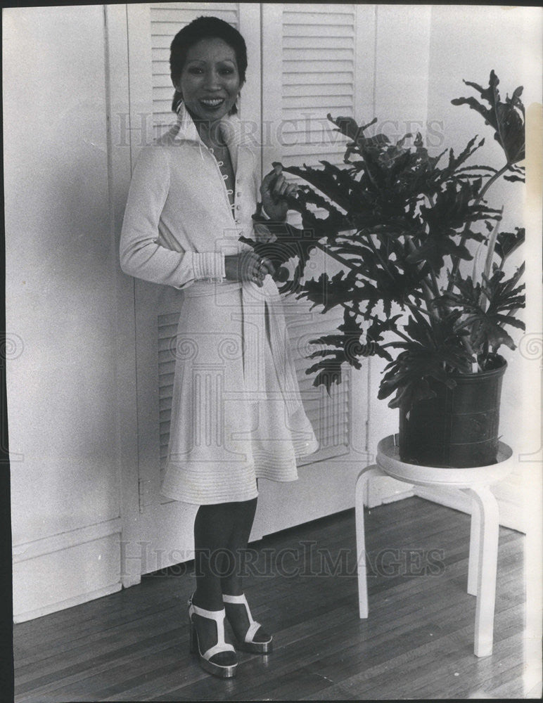 1973 Press Photo Norika Nishi Chicago Fashion Designer - Historic Images