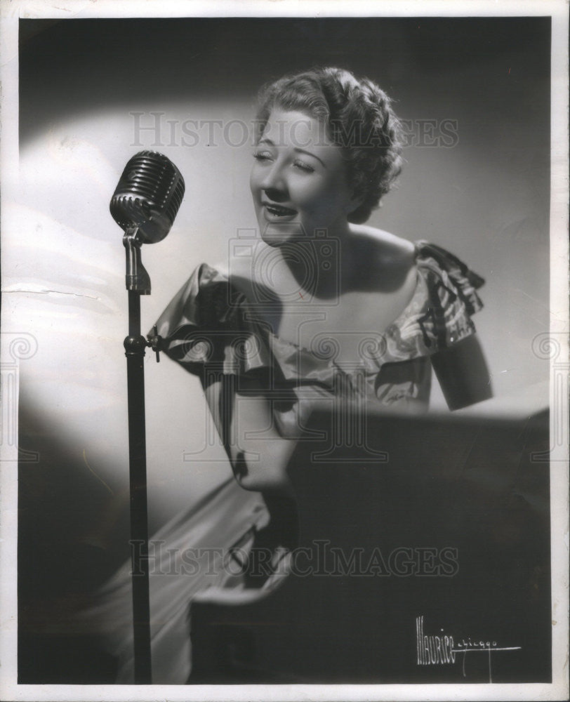 1948 Press Photo Lucienne - Historic Images