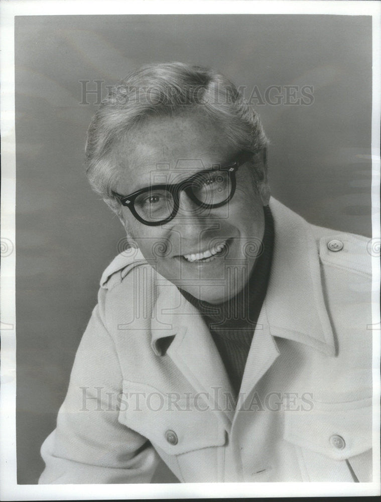 1973 Press Photo Allen Ludden host of the popular game show &quot;Password&quot; - Historic Images