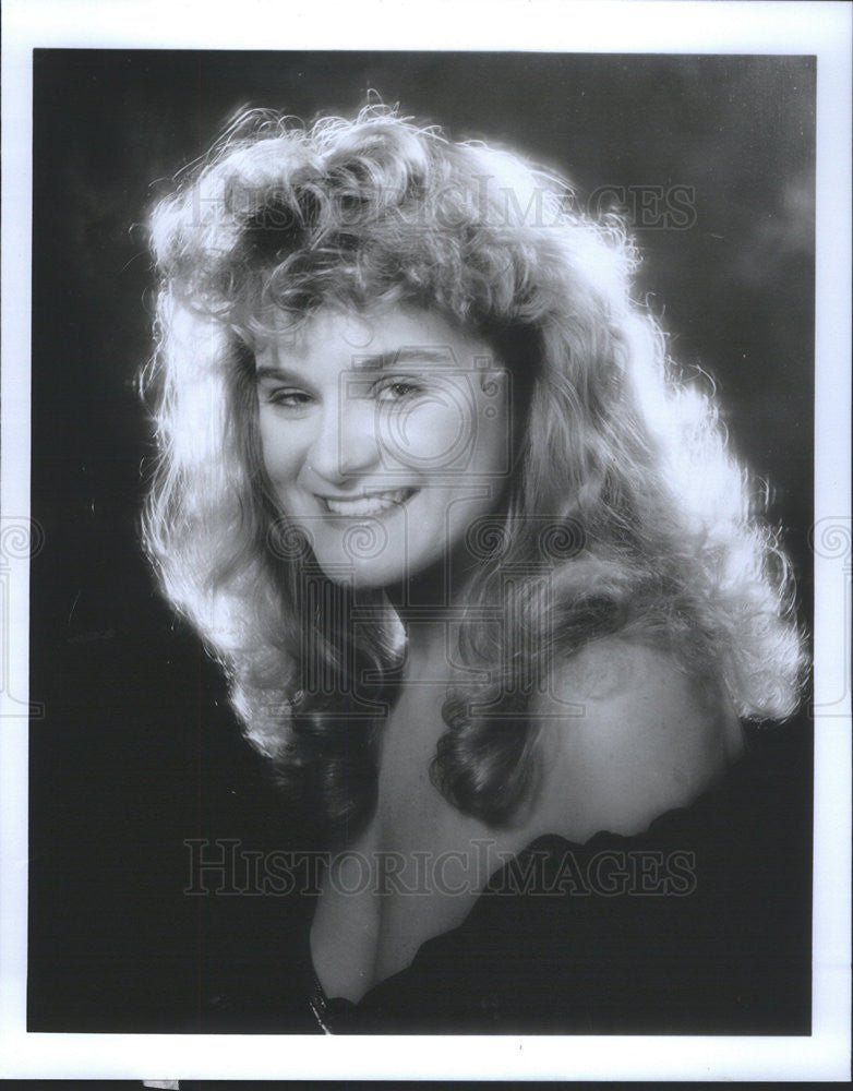 1993 Press Photo Beverly Thiele Singer - Historic Images