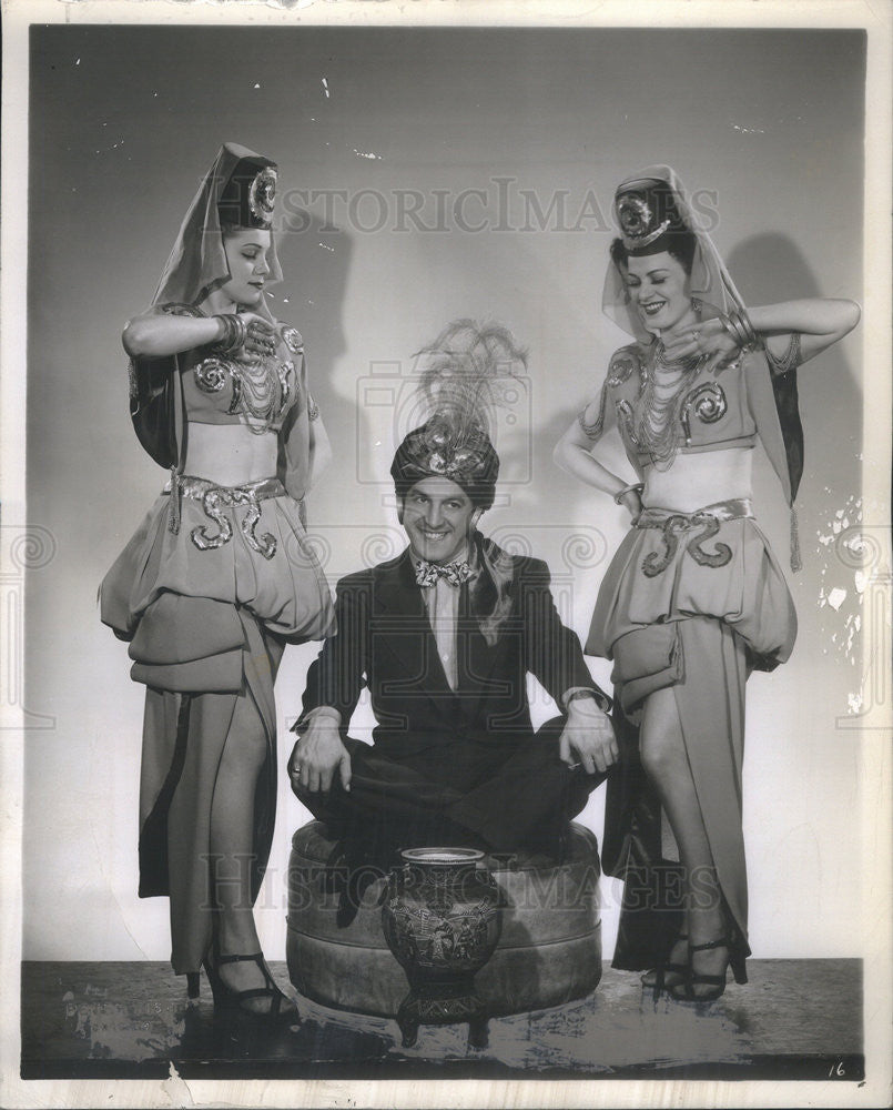 1946 Press Photo Tuttle and pat Stewart and Buddy Lester,entertainers - Historic Images