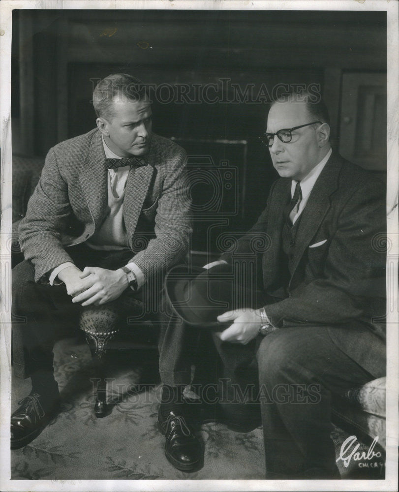 1955 Press Photo Maurice Manson and Alan Baxter,actors - Historic Images