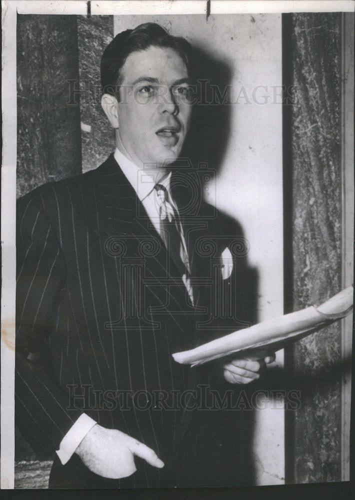 1947 Press Photo Edward E Mansur adressing the senate. - Historic Images