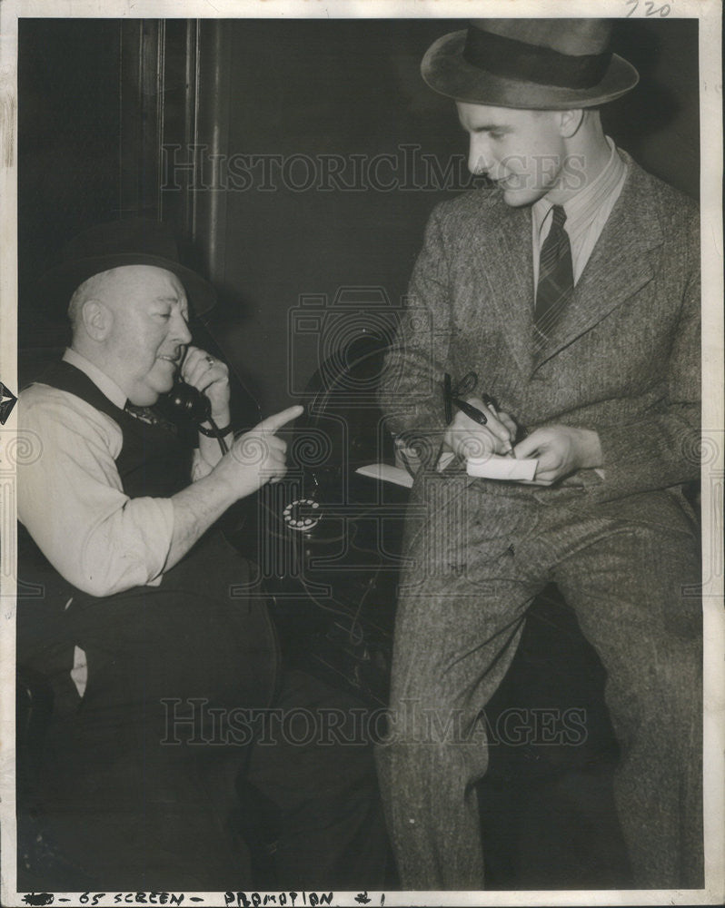 1941 Press Photo Jimmy Murphy Veteran Police Reporter Times - Historic Images