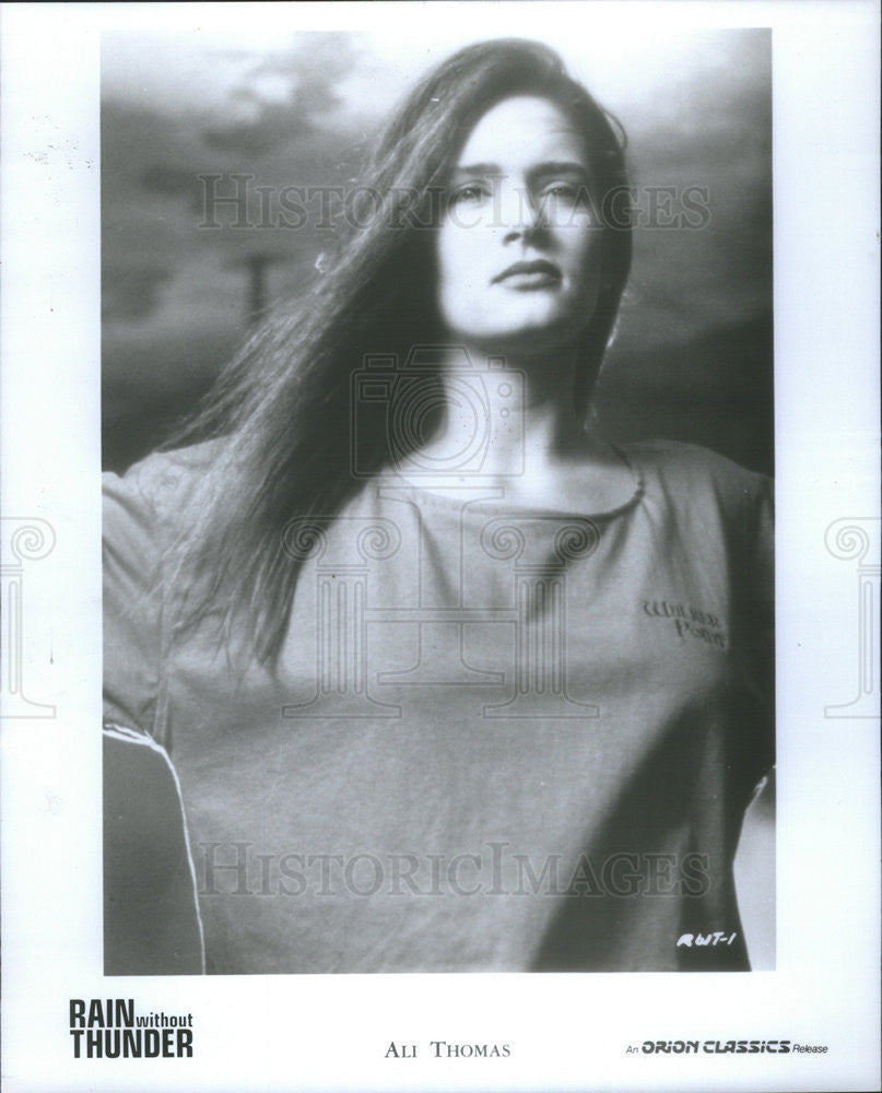 1993 Press Photo Rain Without Thunder Carolyn McCormick Katharine Crost - Historic Images