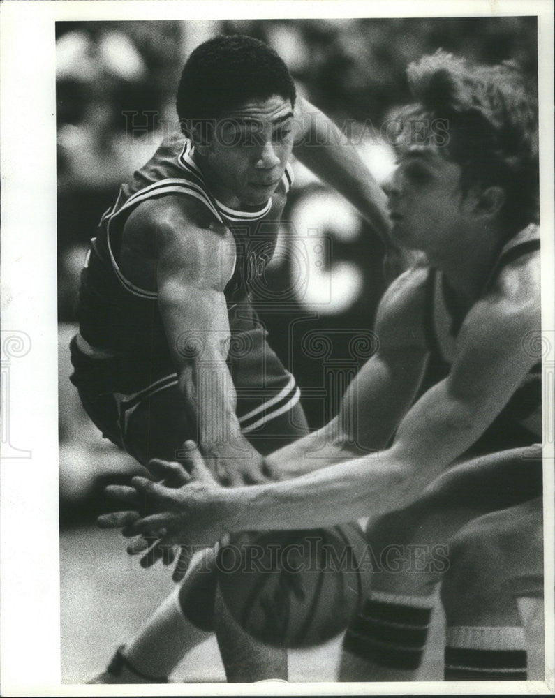 1982 Press Photo High School Basketball St Joseph Thomas Rich Central Long - Historic Images