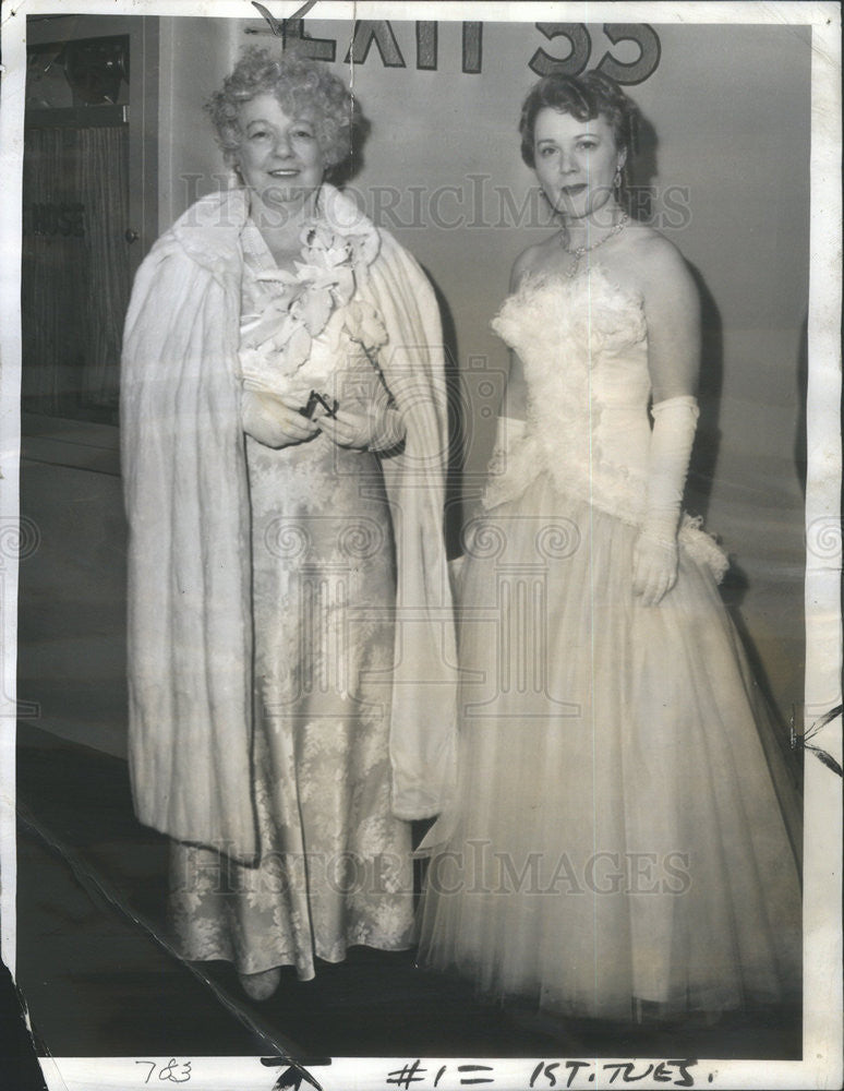 1940 Press Photo Mrs. Thomas Manville and Mrs Cornelius Dresselhuys - Historic Images