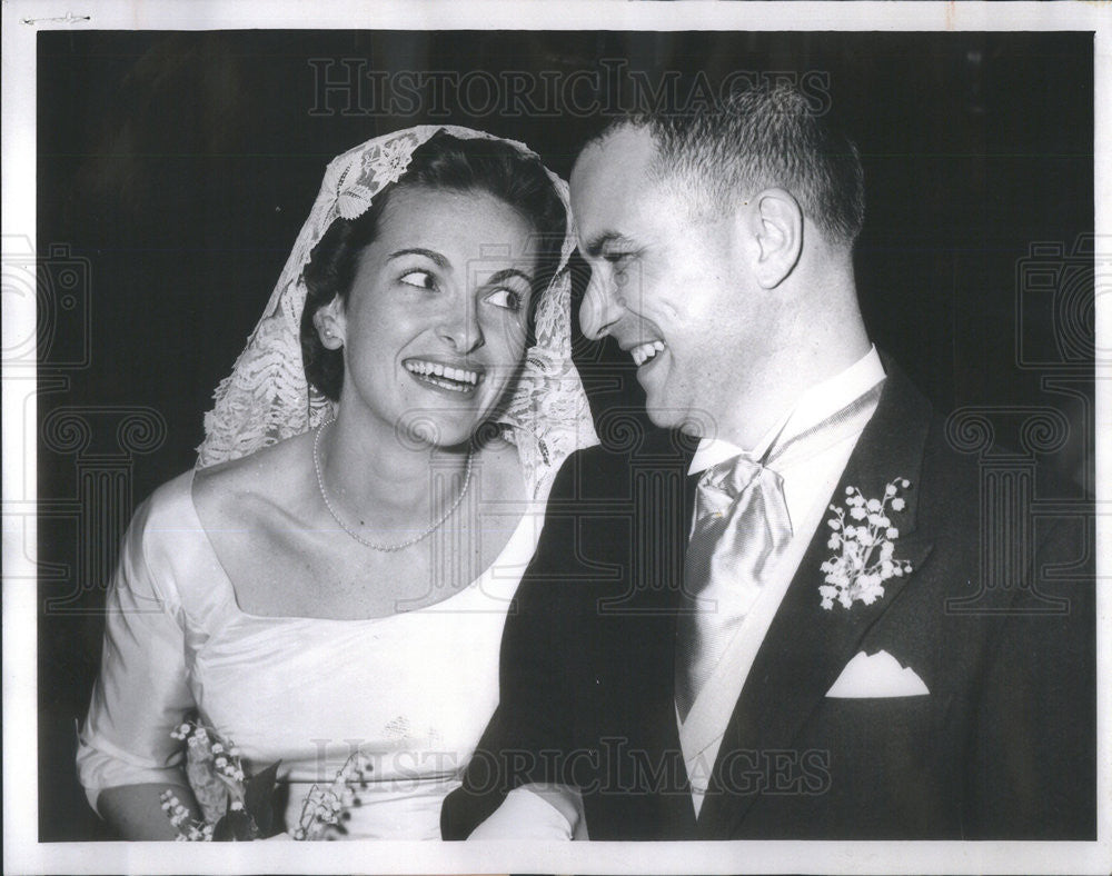 1961 Press Photo Meta Dunning Charles Beach Melby Married St. Chrysostm&#39;s Church - Historic Images