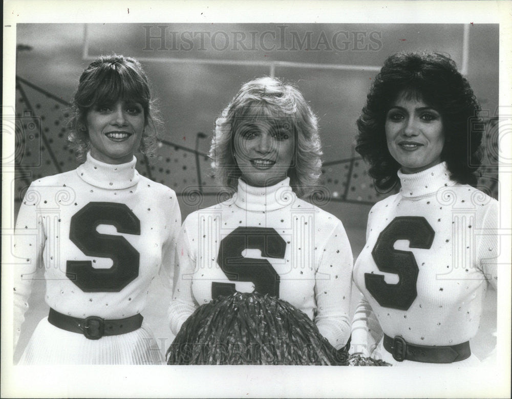 1981 Press Photo Country Superstar Barbara Mandrell &amp; Sisters Irlene &amp; Louise - Historic Images