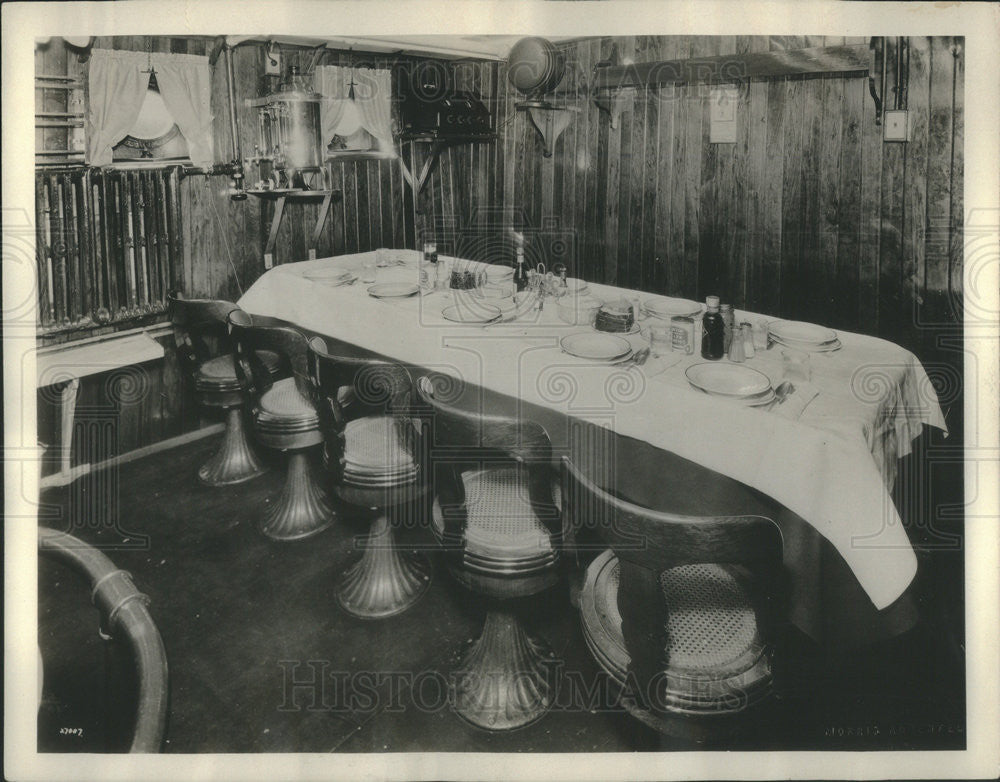 Press Photo Officer Mess Hall E. F. MacDonald&#39;s Yacht &quot;Mizpah&quot; CEO Zenith Corp. - Historic Images