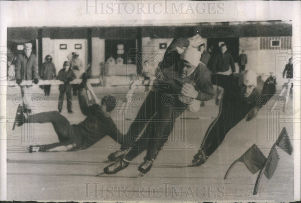 1961 Press Photo Speed Skater Ed Rudolph Great Lakes Championship Floyd Bedbury - Historic Images