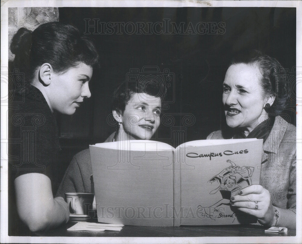 1958 Press Photo Irene Pierson Illini Social Director University Illinois - Historic Images