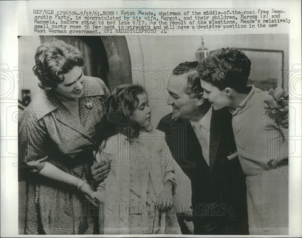 1961 Press Photo Erich Mende, wife Margot, children Marcus, Manuela - Historic Images