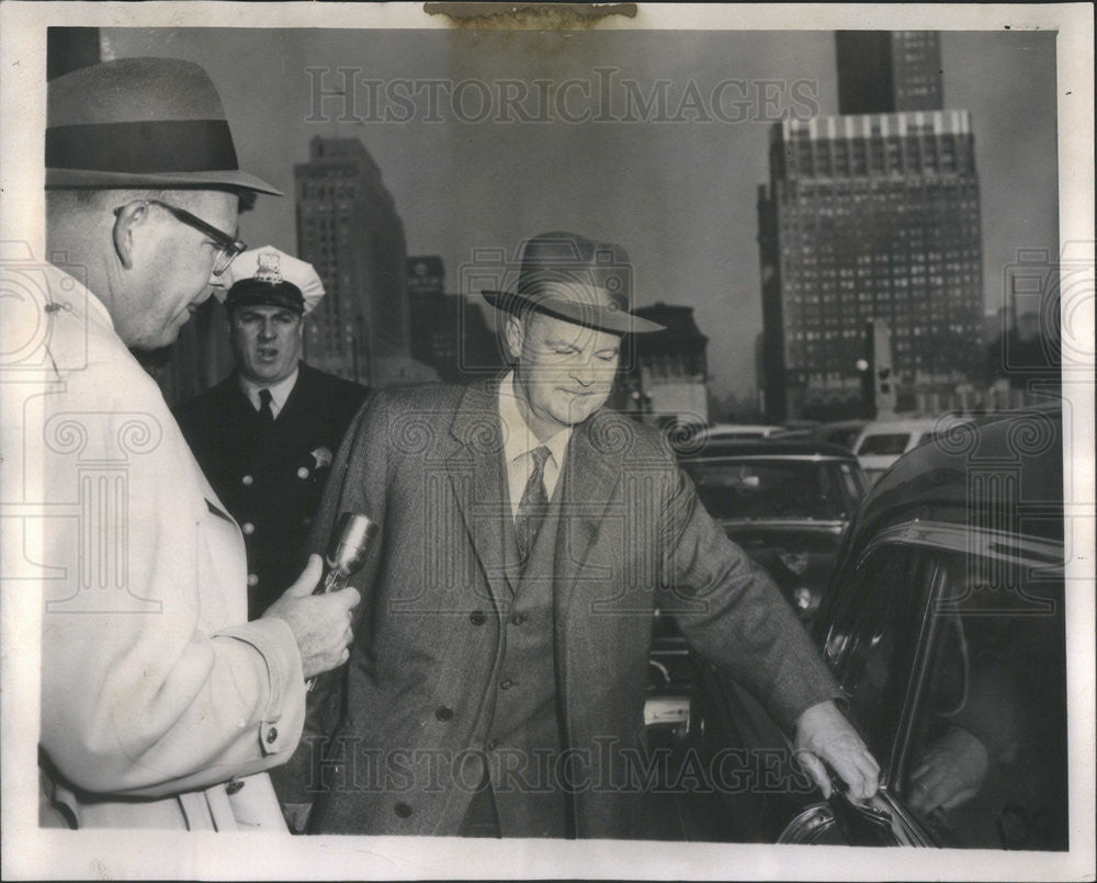 1958 Press Photo  Soviet Amb Mikhail Menshikov upon arriving at Union Station - Historic Images