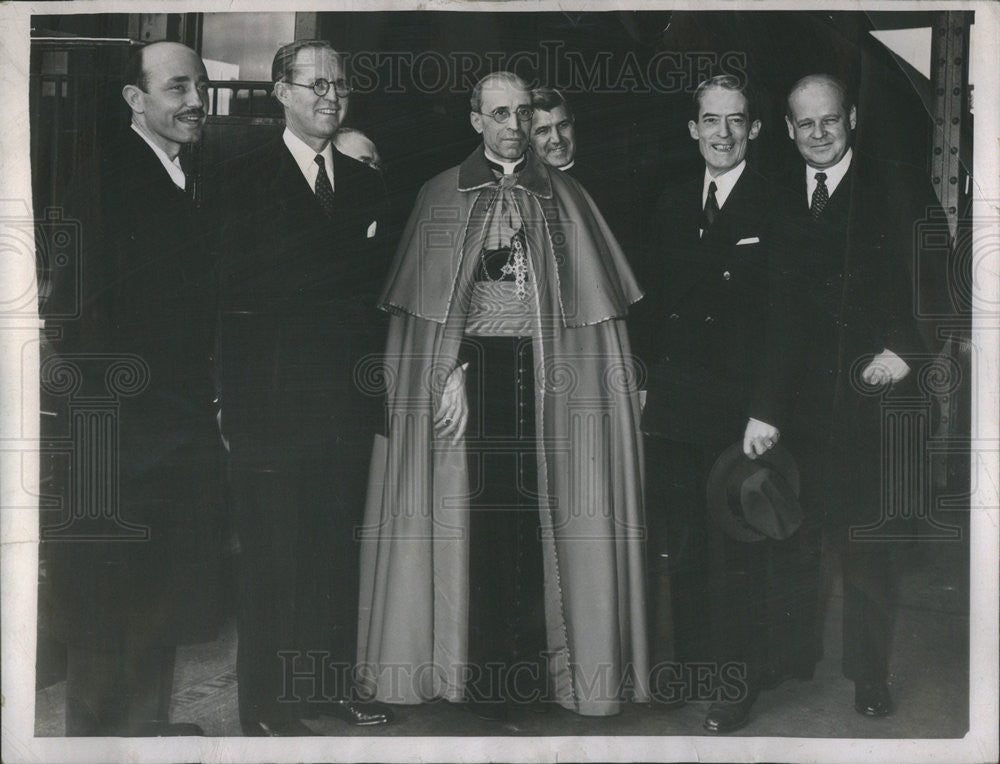 1936 Press Photo Eugenio Cardinal Pacelli arrived at Poughkeepsie, NY - Historic Images