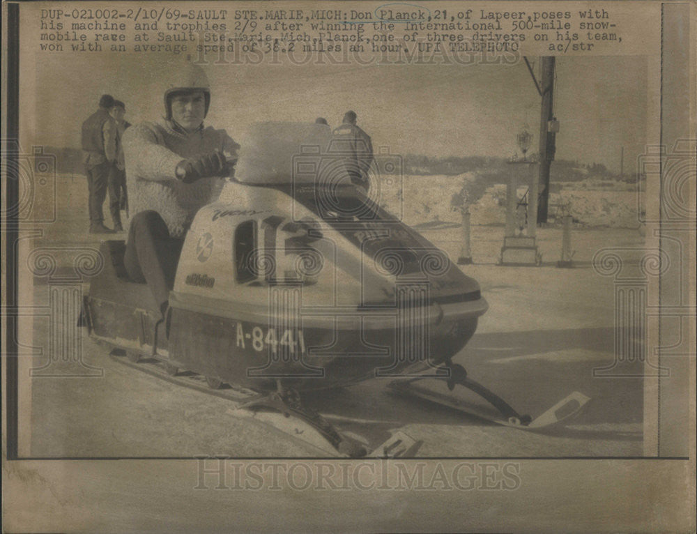 1969 Press Photo Don Planck wins International 500-mile snowmobile race - Historic Images