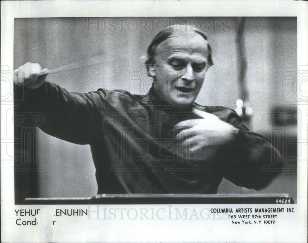 1987 Press Photo Conductor Yehudi Menuhin - Historic Images