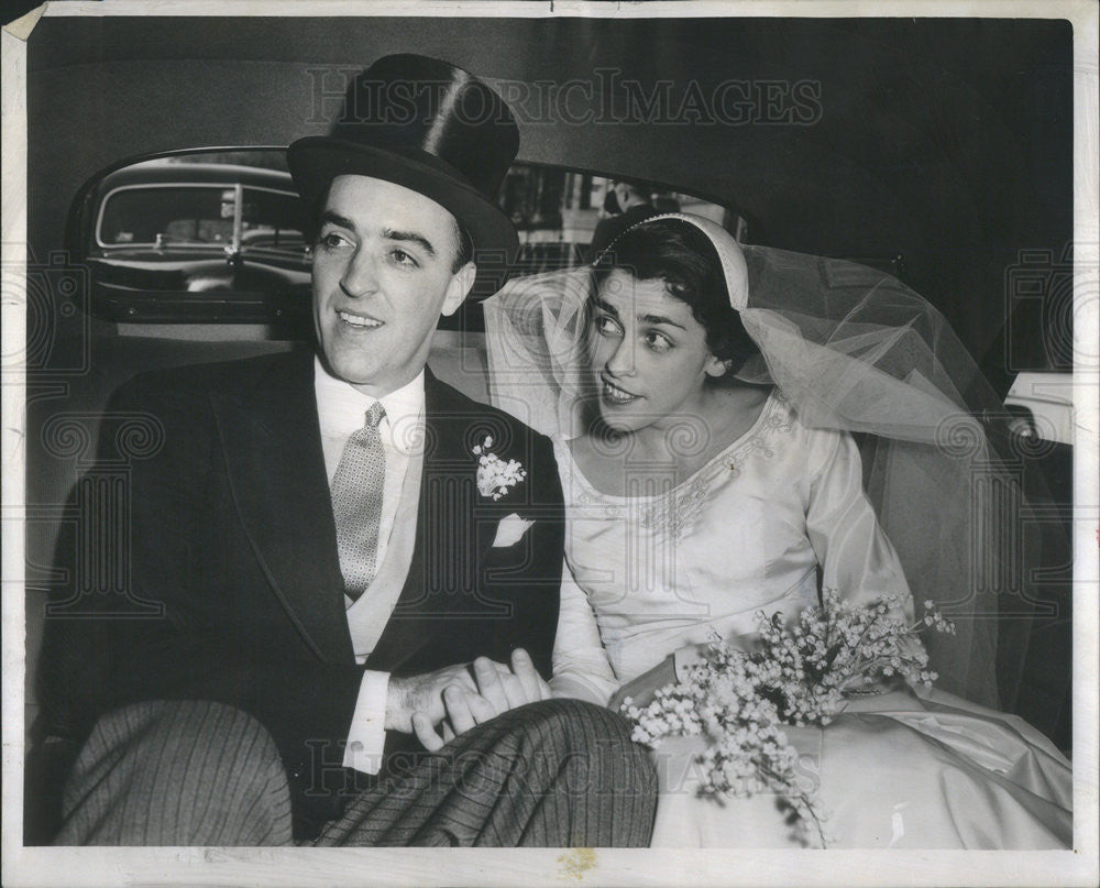 1955 Press Photo Mr &amp; Mrs Ronald McNight Melvin - Historic Images