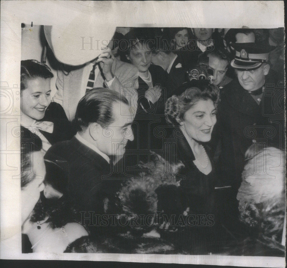 1954 Press Photo French Premier Peirre Mendes-France &amp; Wife in Canada - Historic Images