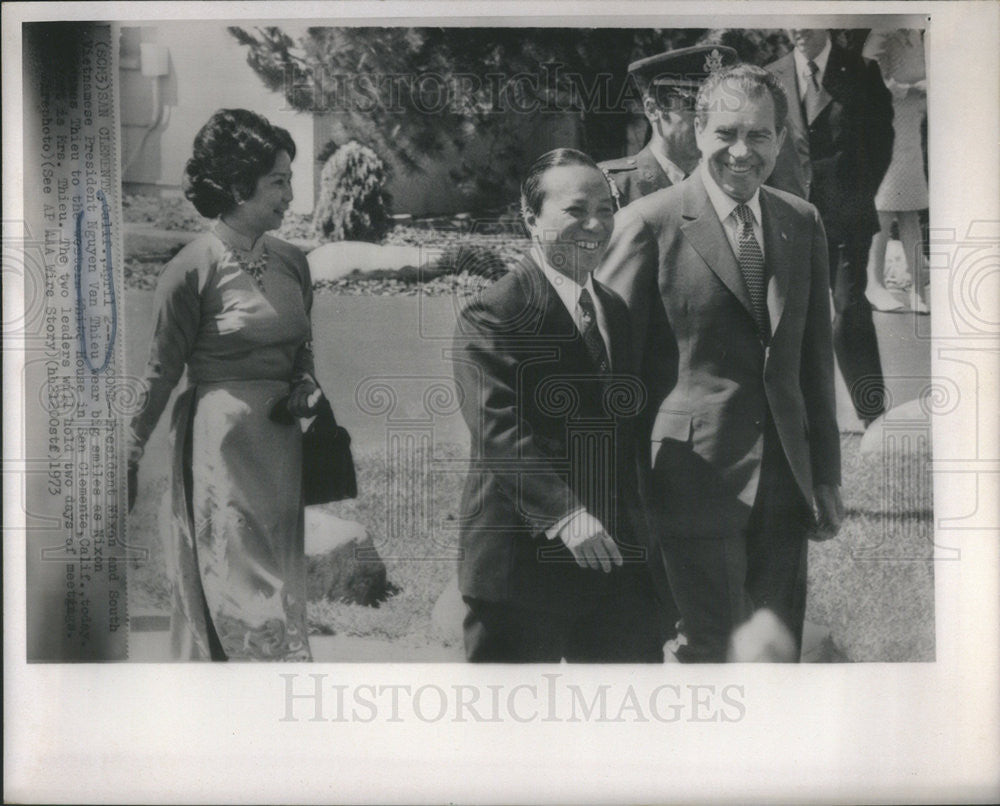 1973 Press Photo President Nixon and S viet Pres Nguyen Van Thieu and Mrs Thieu - Historic Images