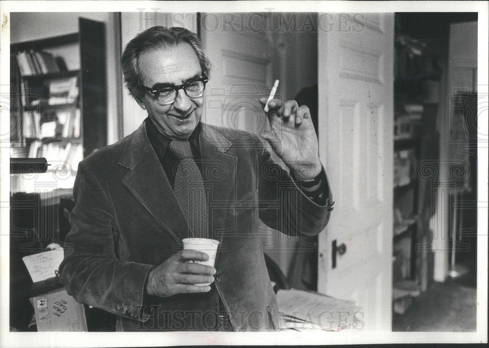 1978 Press Photo john Nims editor of poetry magazine - Historic Images