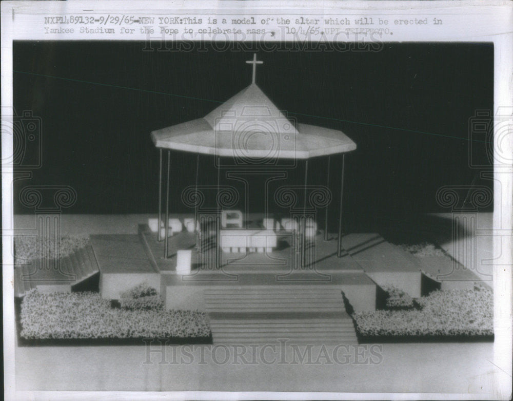 1965 Press Photo model altar erected Yankee Stadium pope celebrate mass - Historic Images