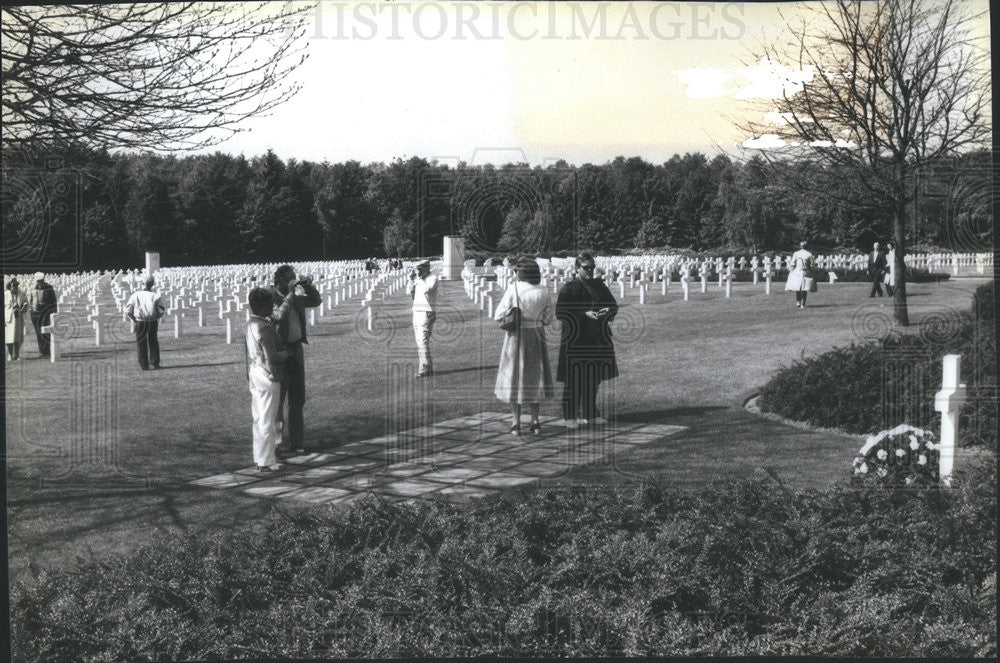 1984 Press Photo General Patton Grave Ham Luxembourg - Historic Images